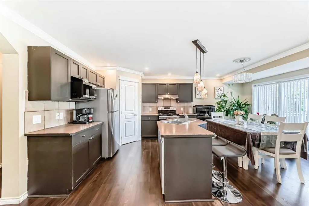 14 Cranfield Crescent SE