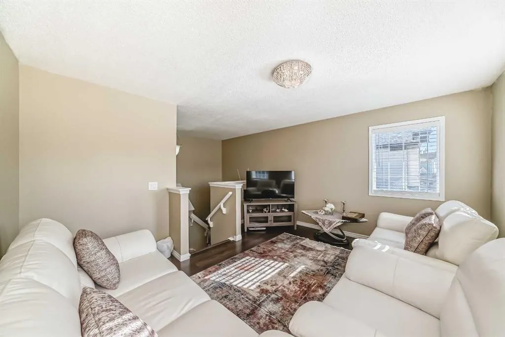 14 Cranfield Crescent SE