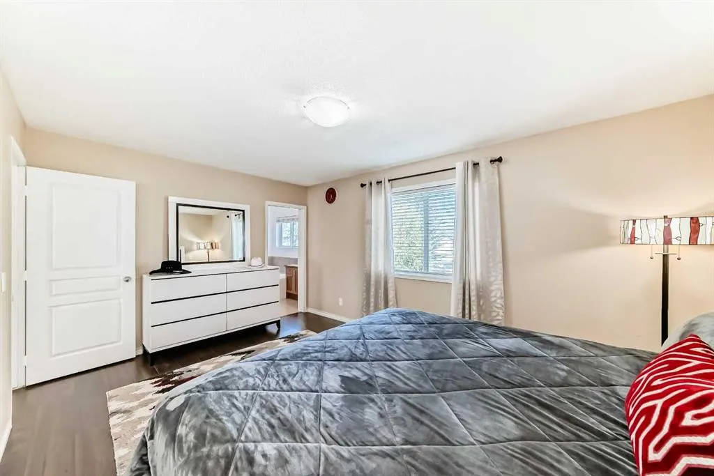 14 Cranfield Crescent SE