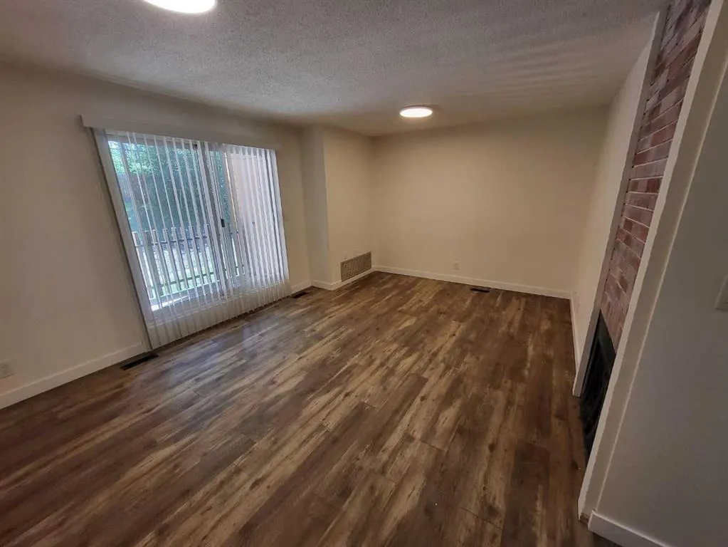 80 Piper Drive, #9