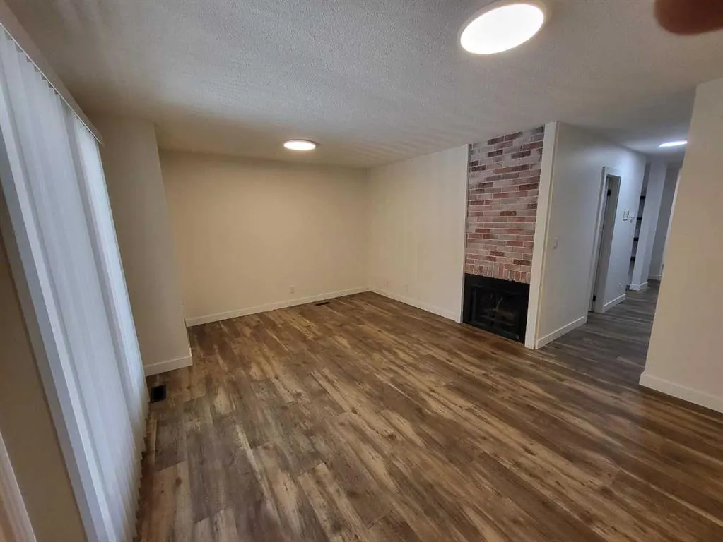 80 Piper Drive, #9