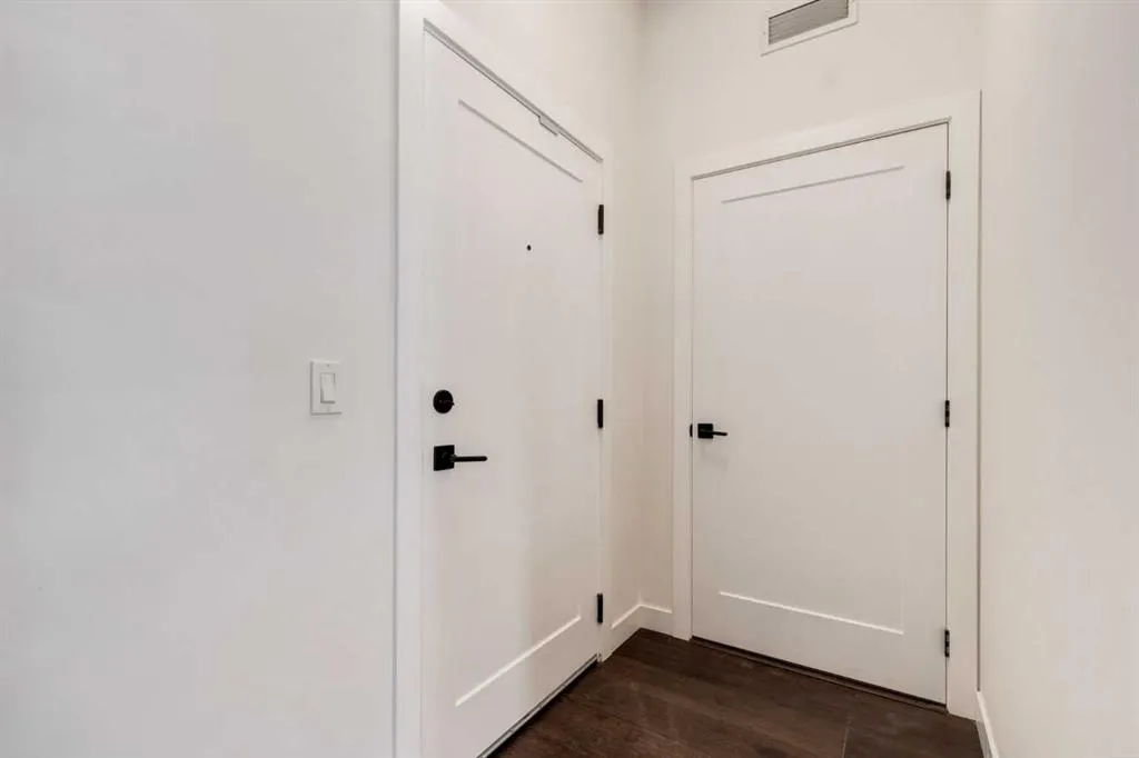 2702 17 Avenue SW, #404