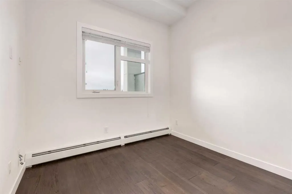 2702 17 Avenue SW, #404