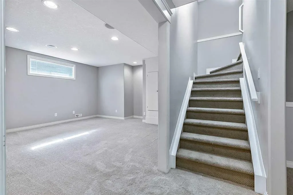 287 Crystal Shores Drive