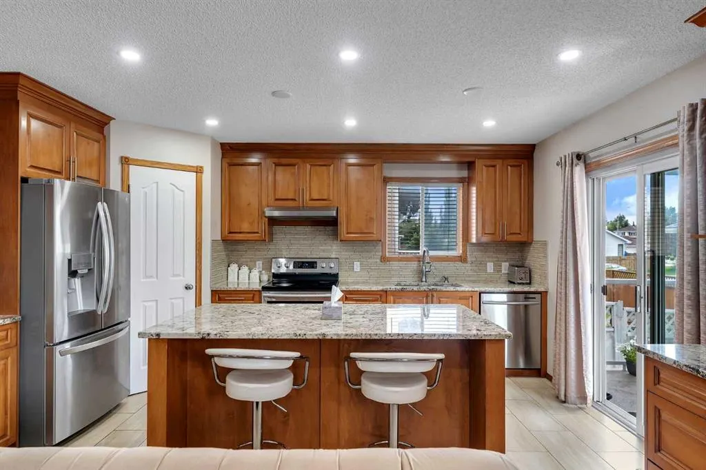 345 Coral Keys Villas NE