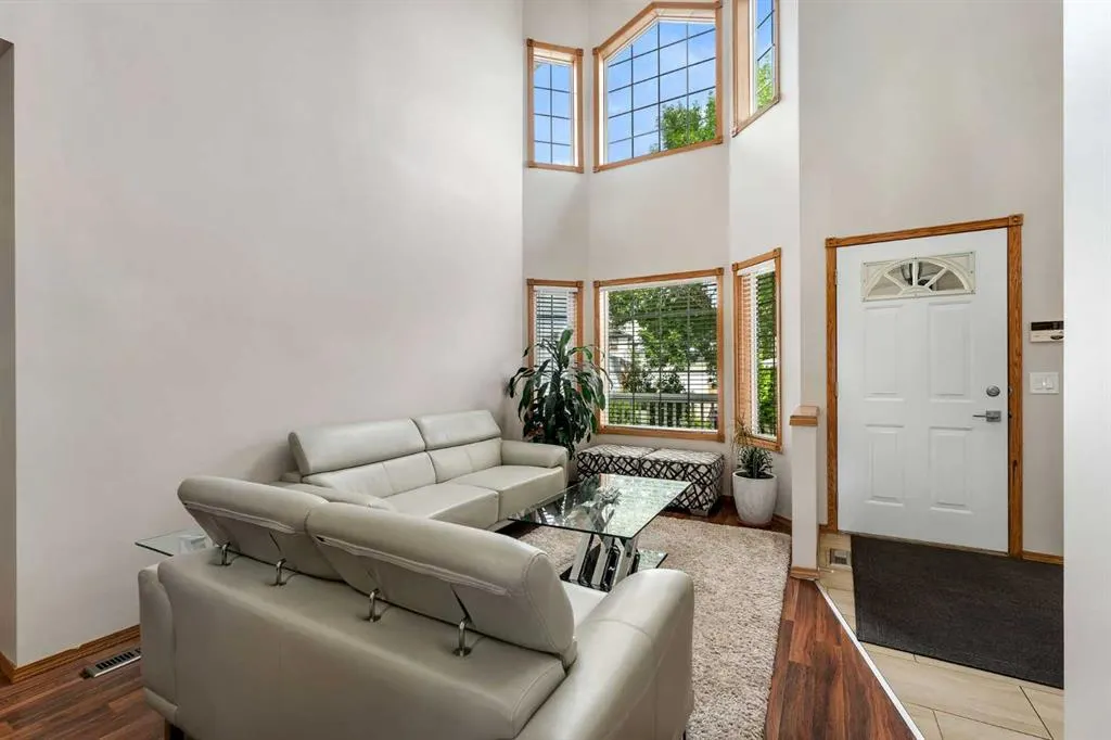 345 Coral Keys Villas NE