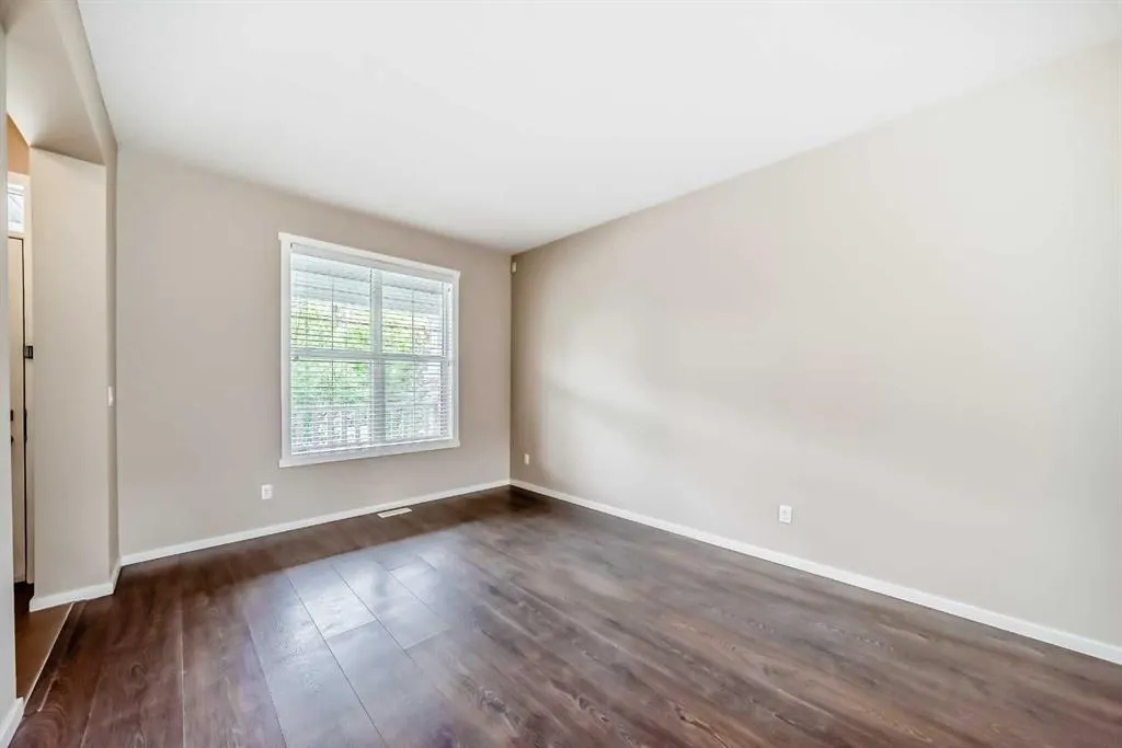 58 Legacy Boulevard SE