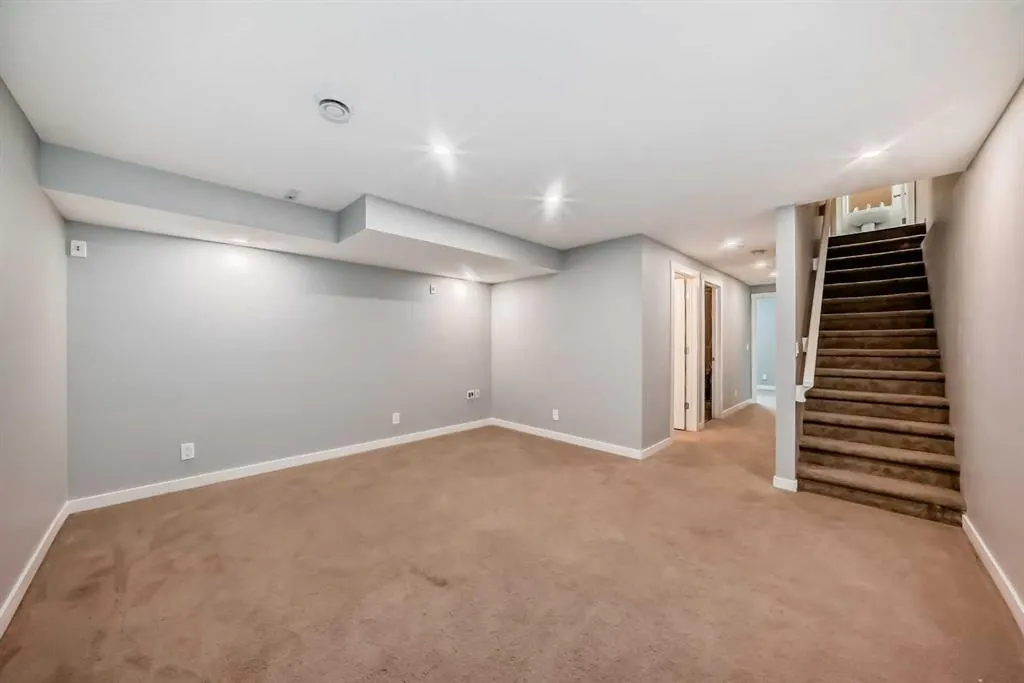58 Legacy Boulevard SE