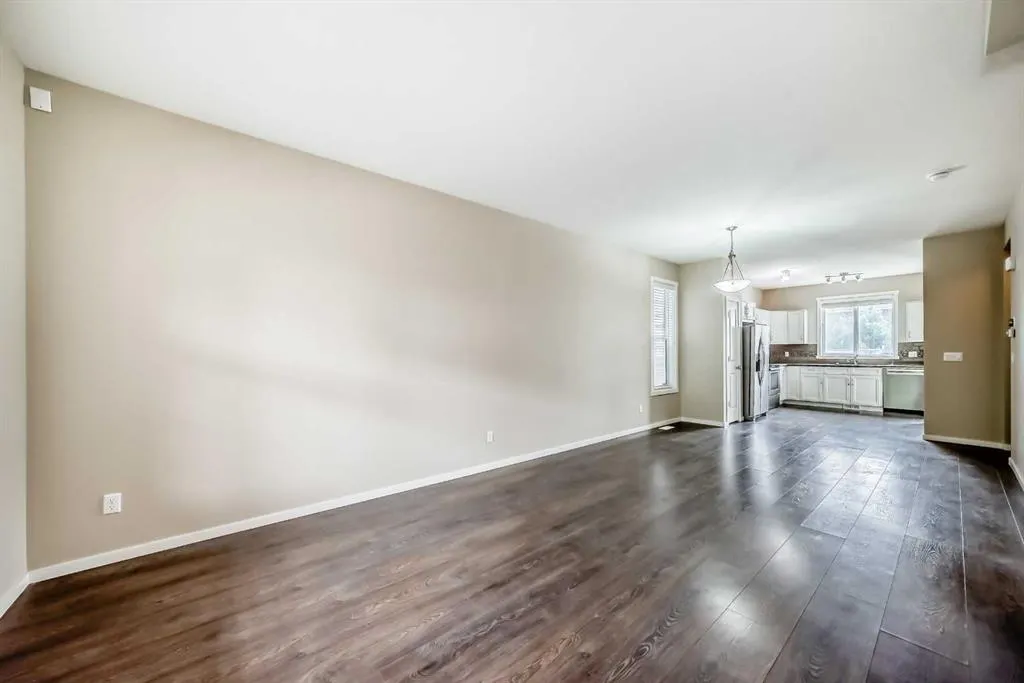 58 Legacy Boulevard SE