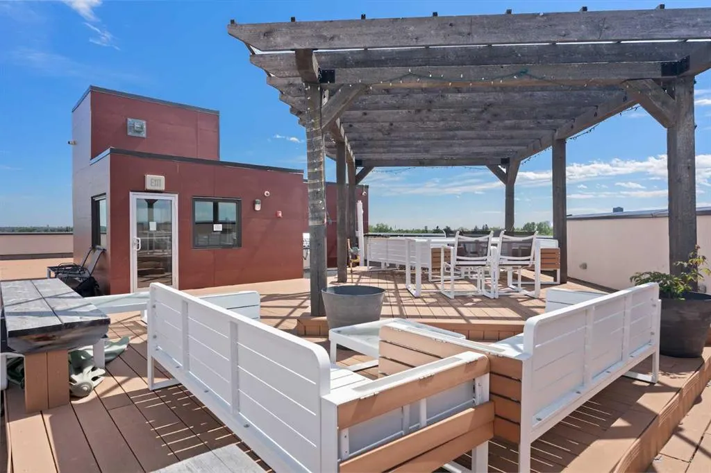 108 13 Avenue NE, #308