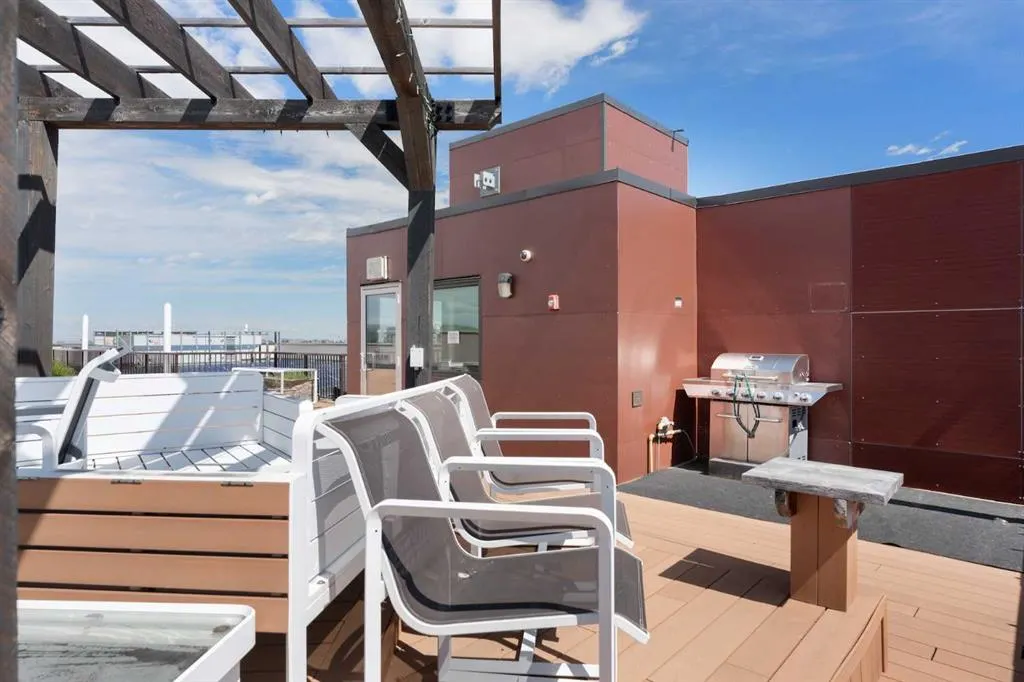 108 13 Avenue NE, #308