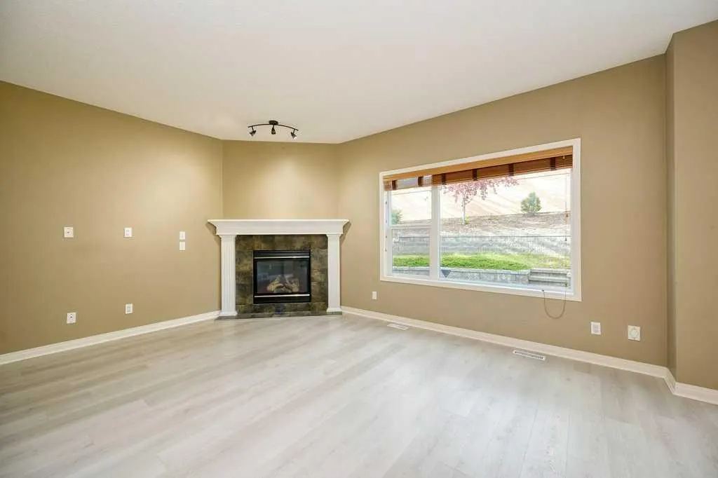 34 Aspen Stone Mews SW