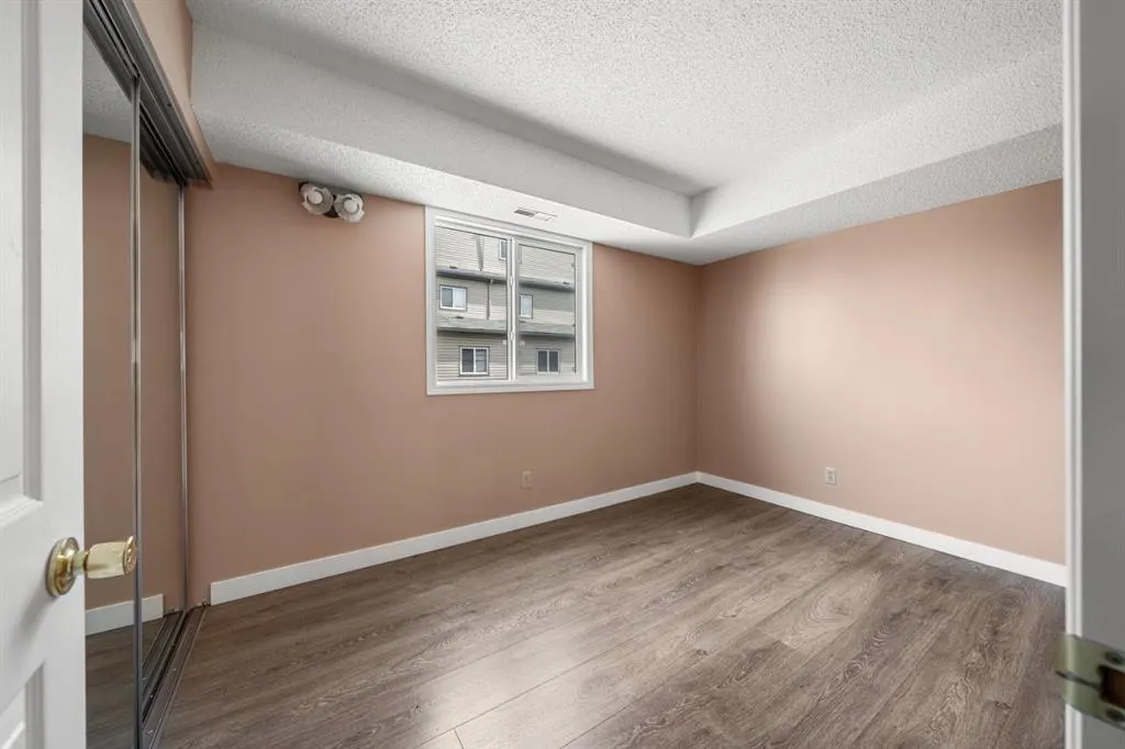 1540 29 Street NW, #807