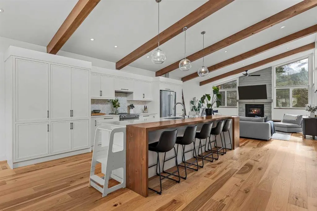 104 River's Bend Way