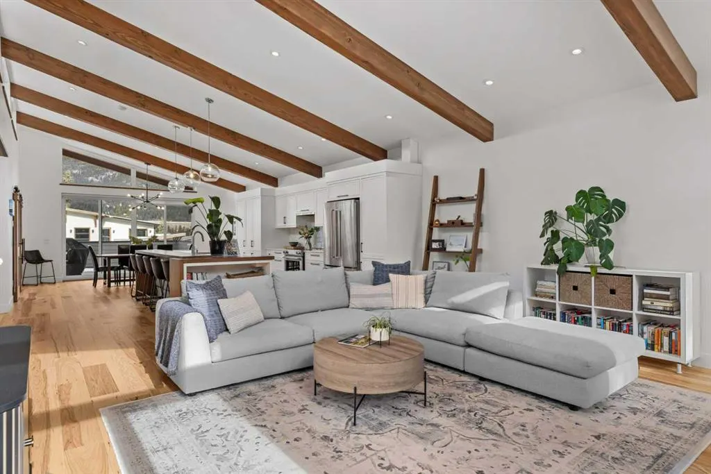 104 River's Bend Way