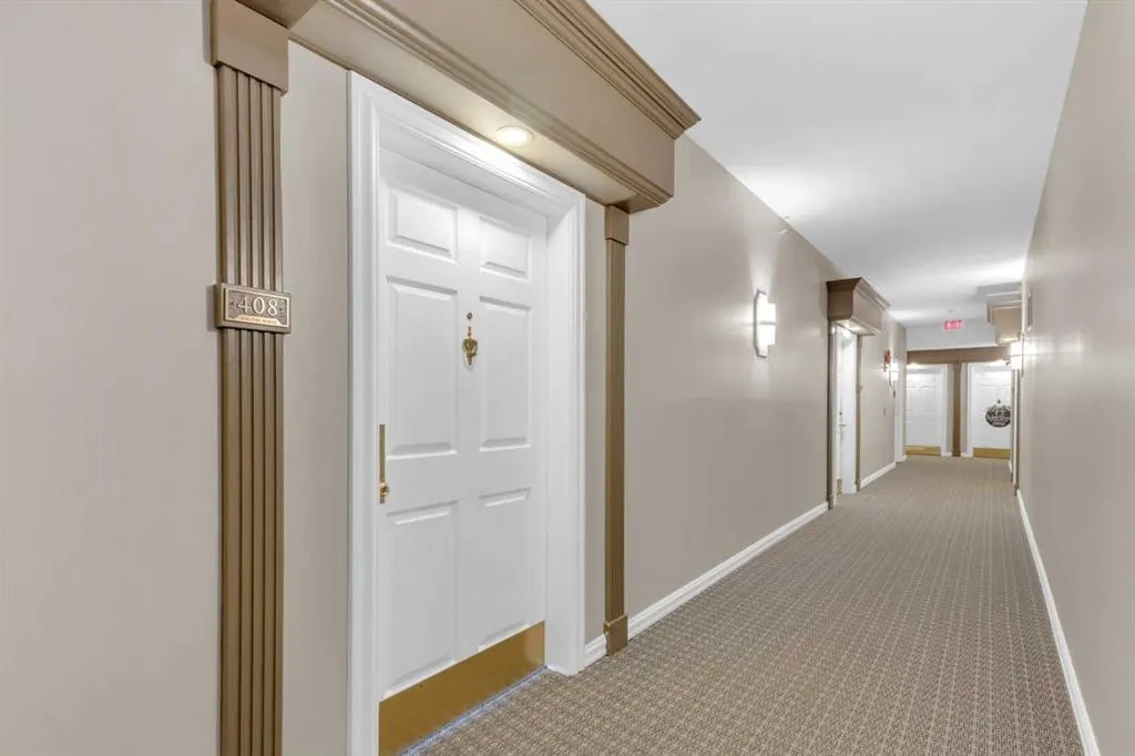 6118 53 Avenue, #408