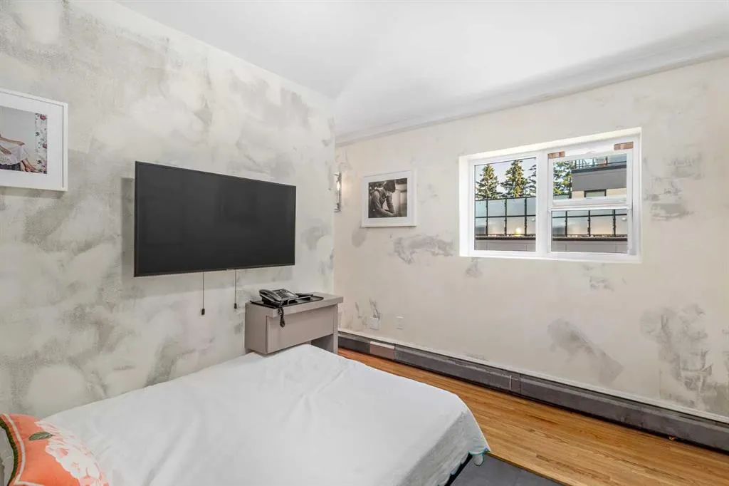 112 23 Avenue SW, #306