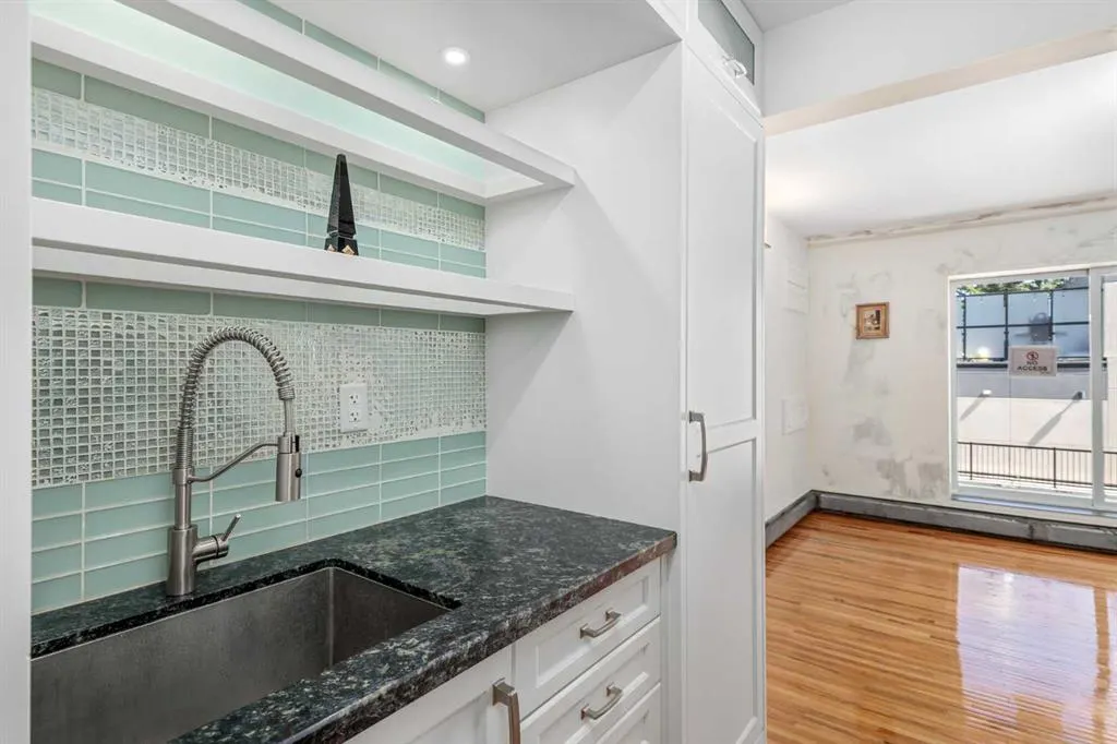 112 23 Avenue SW, #306