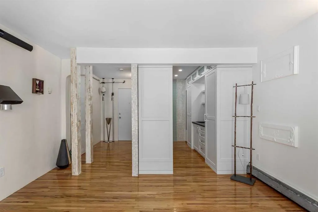 112 23 Avenue SW, #306
