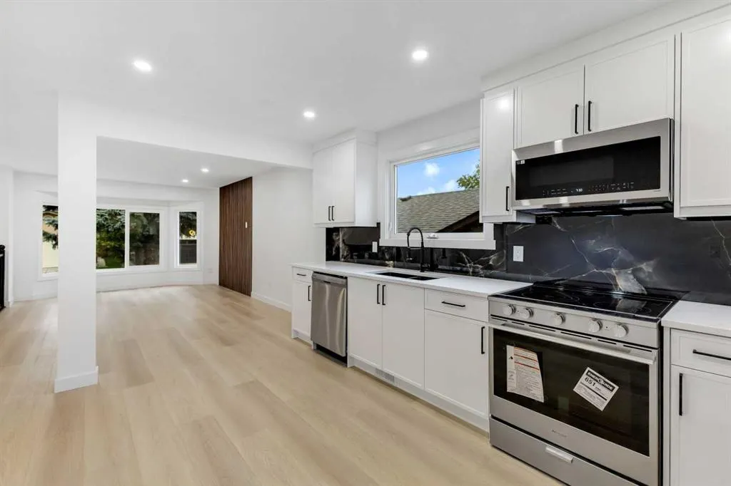 63 Bernard Place NW