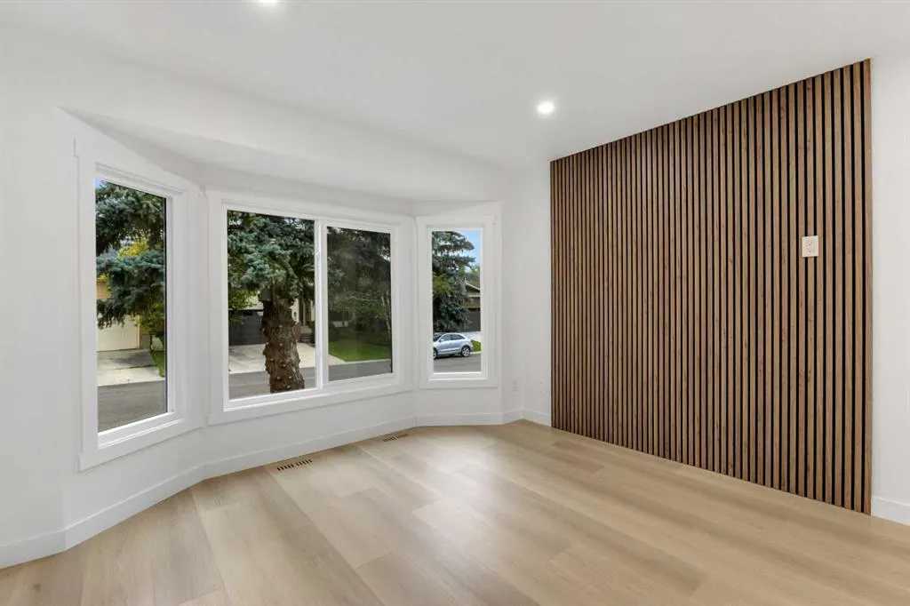 63 Bernard Place NW