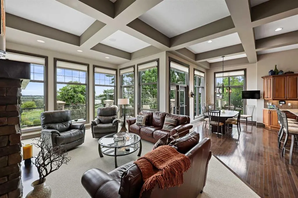 149 Mt Douglas Circle SE