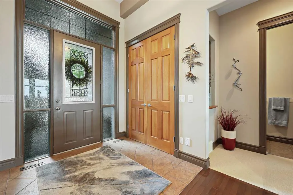 149 Mt Douglas Circle SE