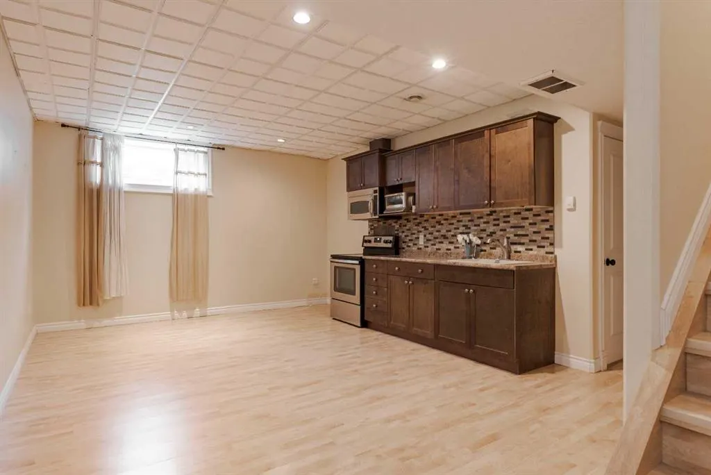 108 Pliska Crescent
