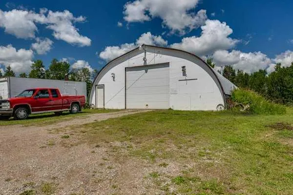 364065 Range Road 5-1