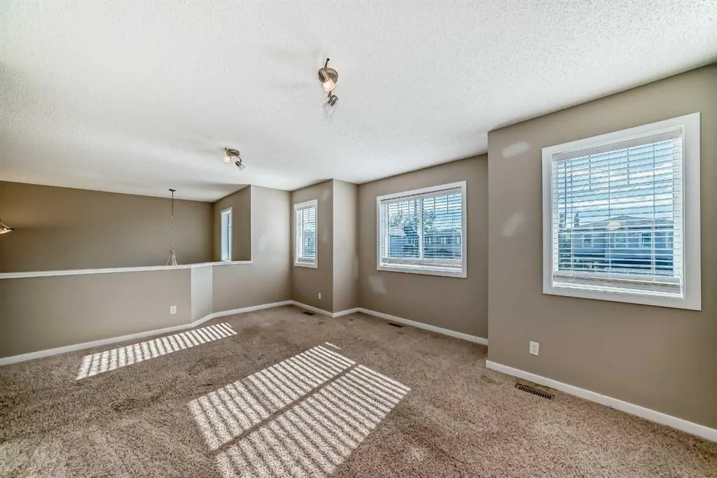 144 REUNION Grove NW