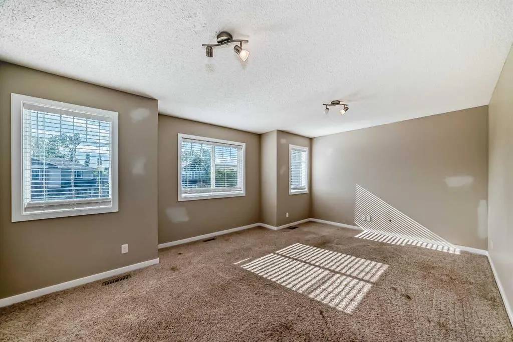 144 REUNION Grove NW