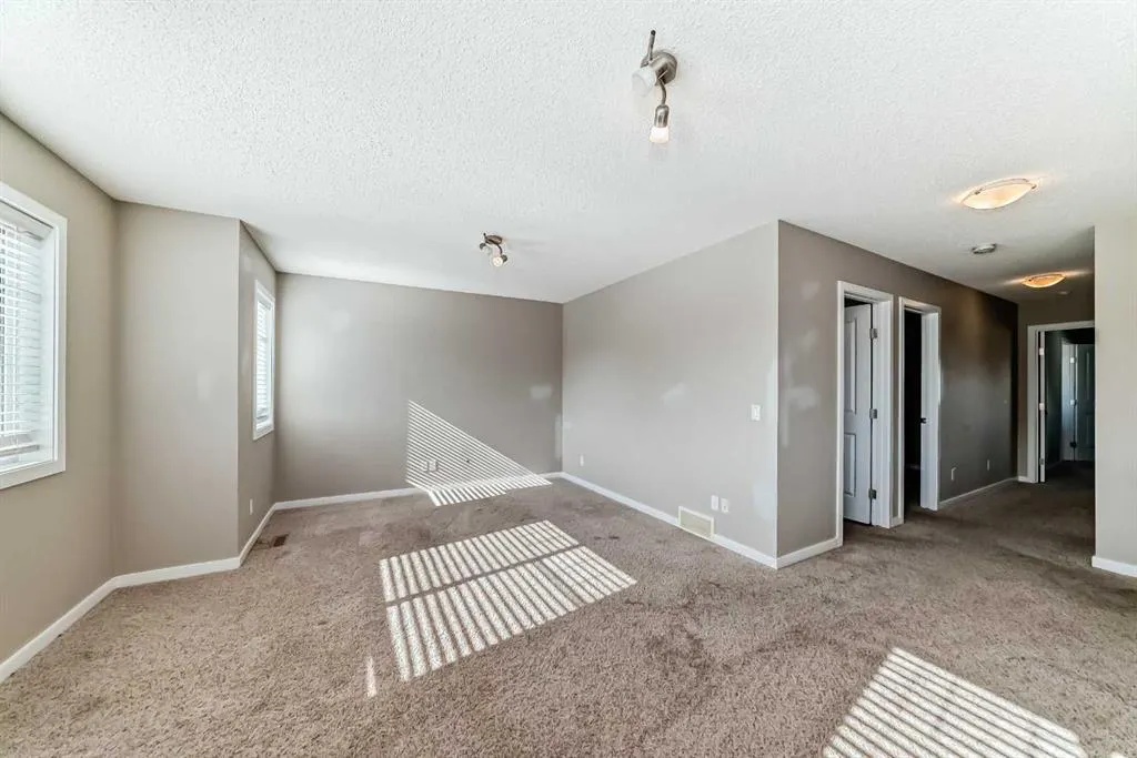 144 REUNION Grove NW