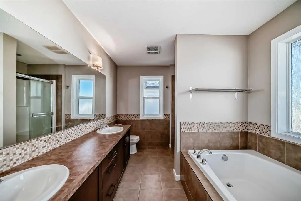 144 REUNION Grove NW