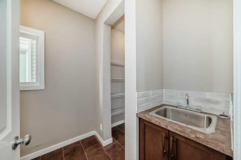 144 REUNION Grove NW