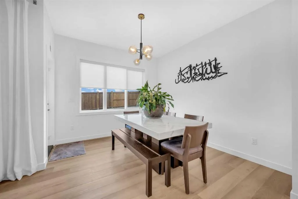 11 Heritage Circle