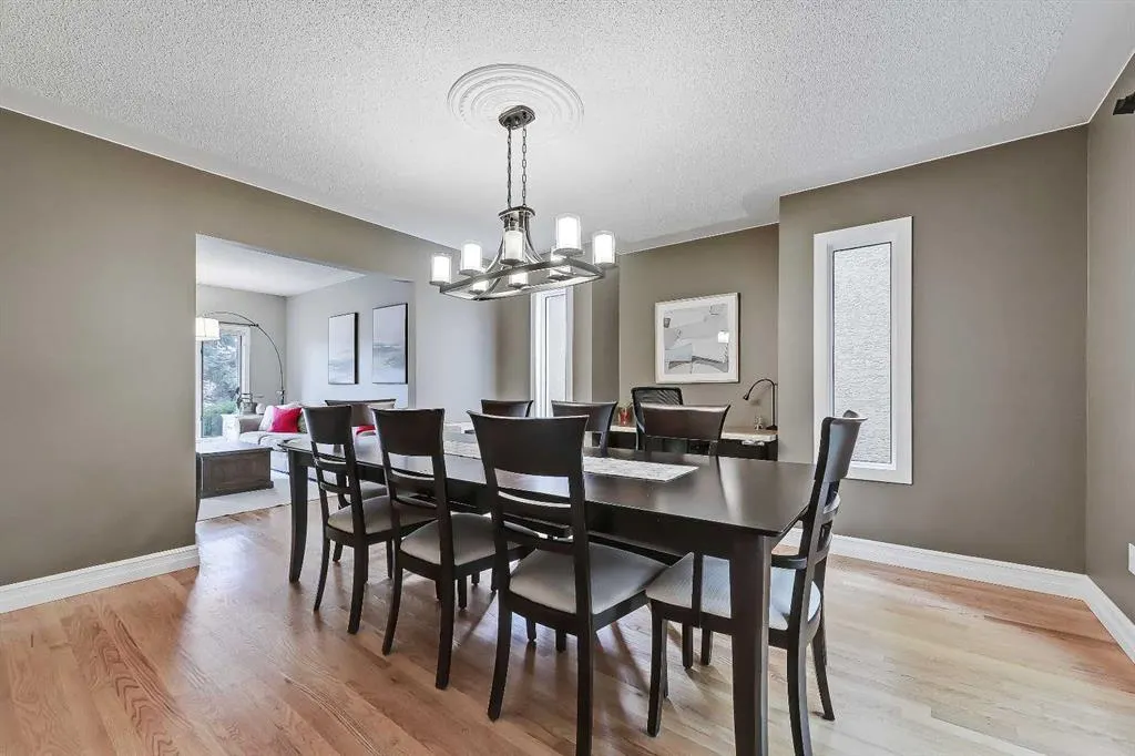 232 Scimitar Bay NW