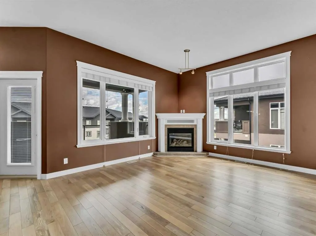 85 Terrace Drive NE, #404
