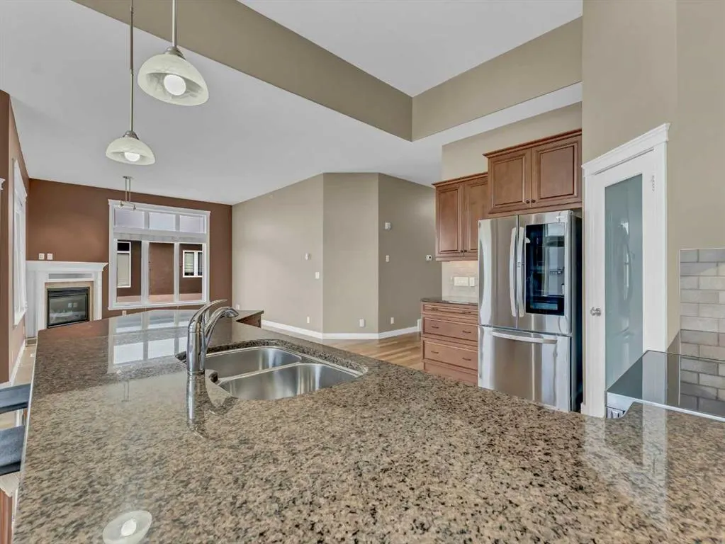 85 Terrace Drive NE, #404