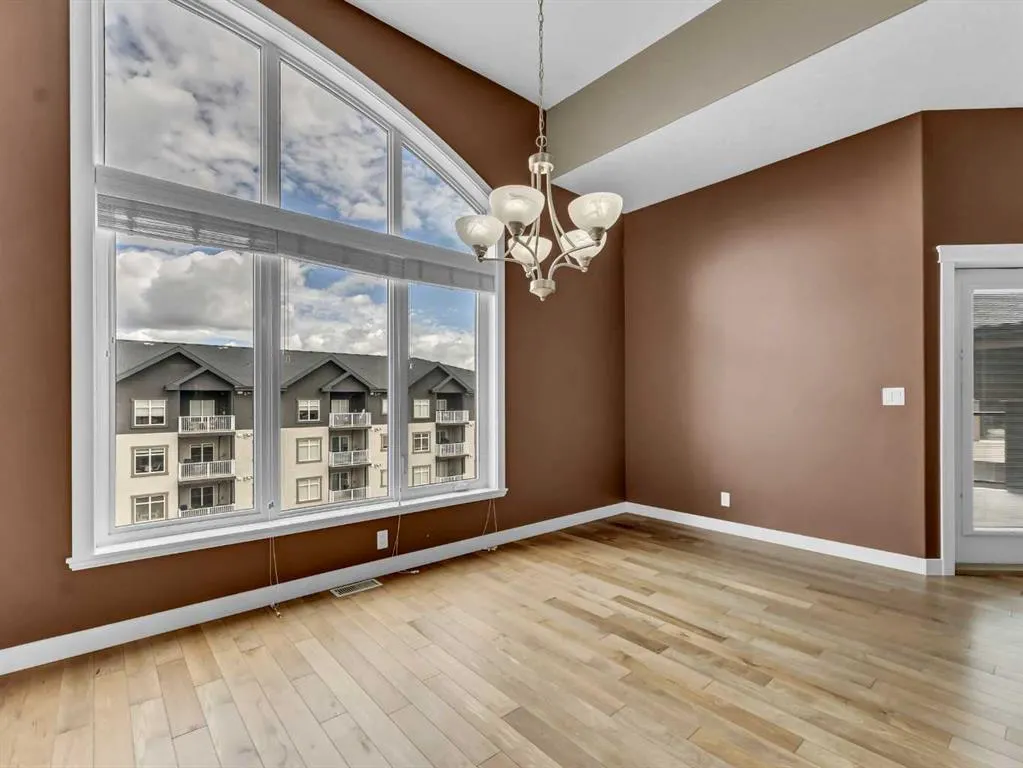 85 Terrace Drive NE, #404