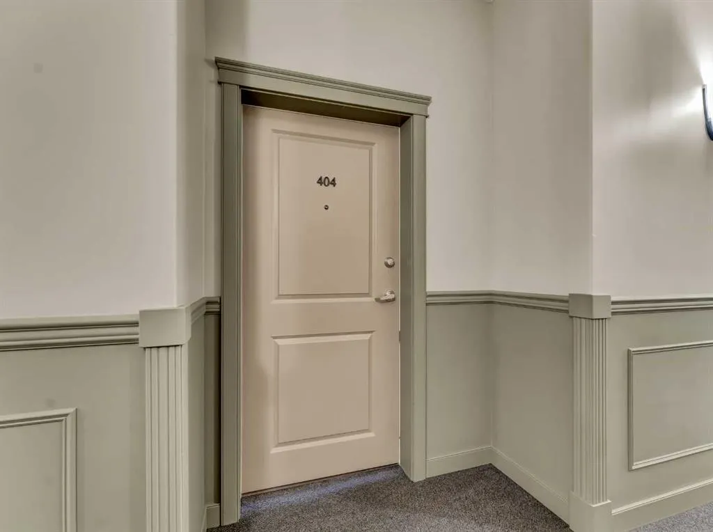 85 Terrace Drive NE, #404