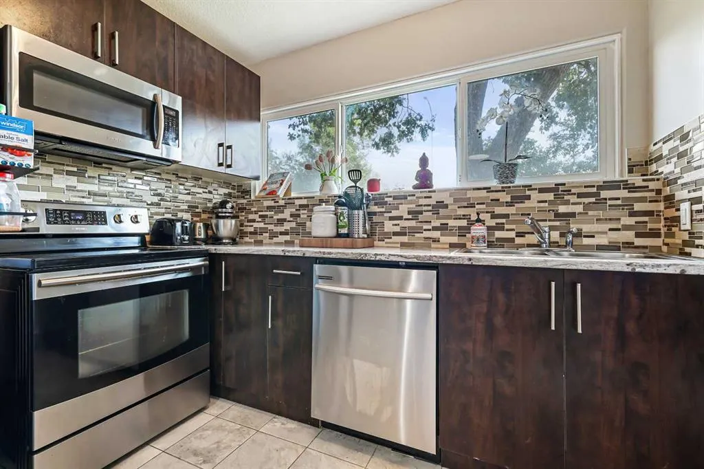8239 Elbow Drive SW, #226