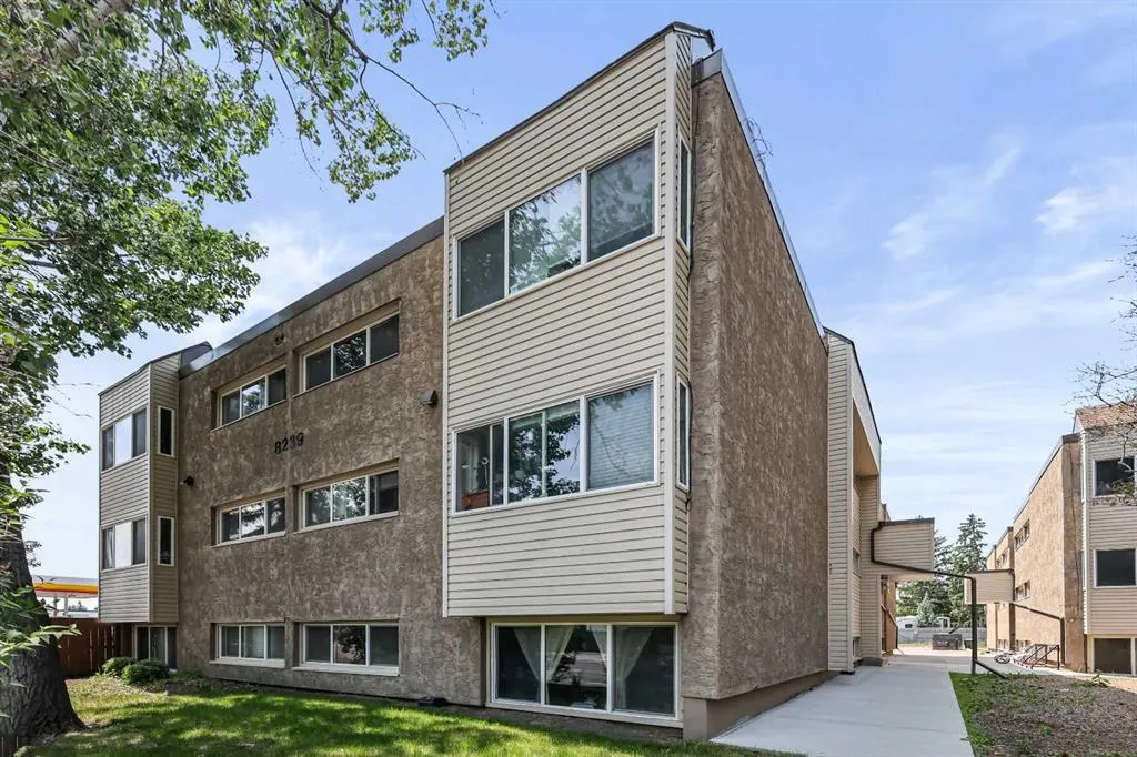 8239 Elbow Drive SW, #226
