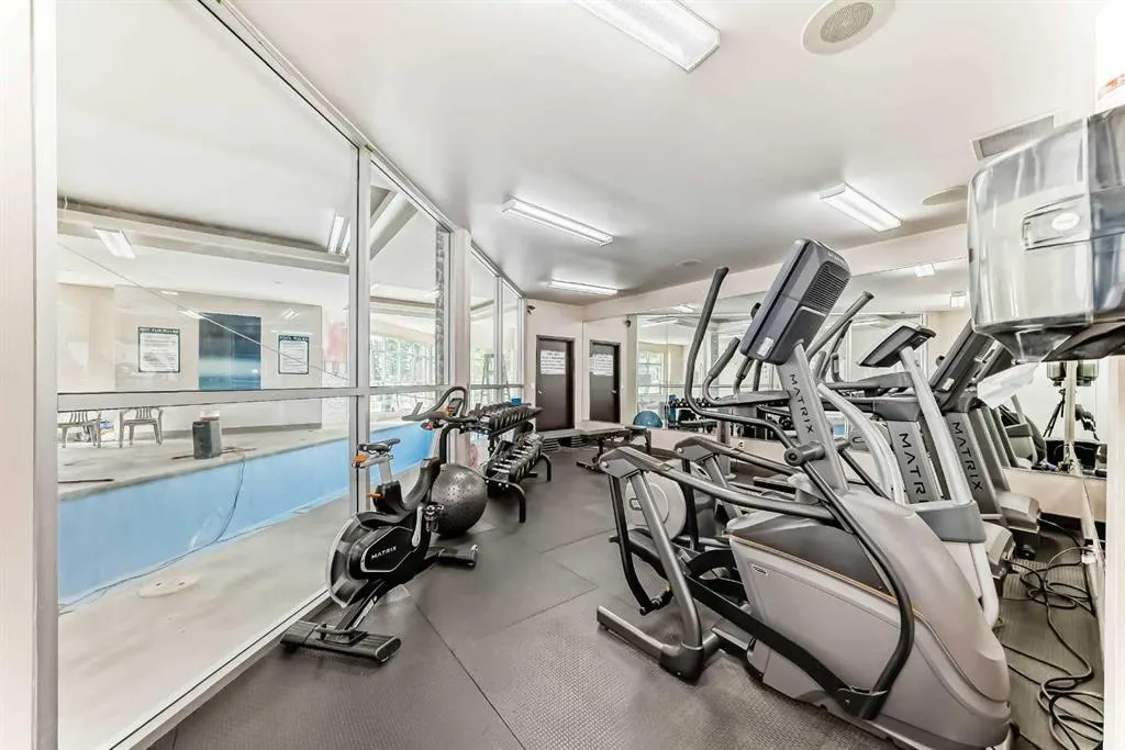 203 Village Terrace SW, #10