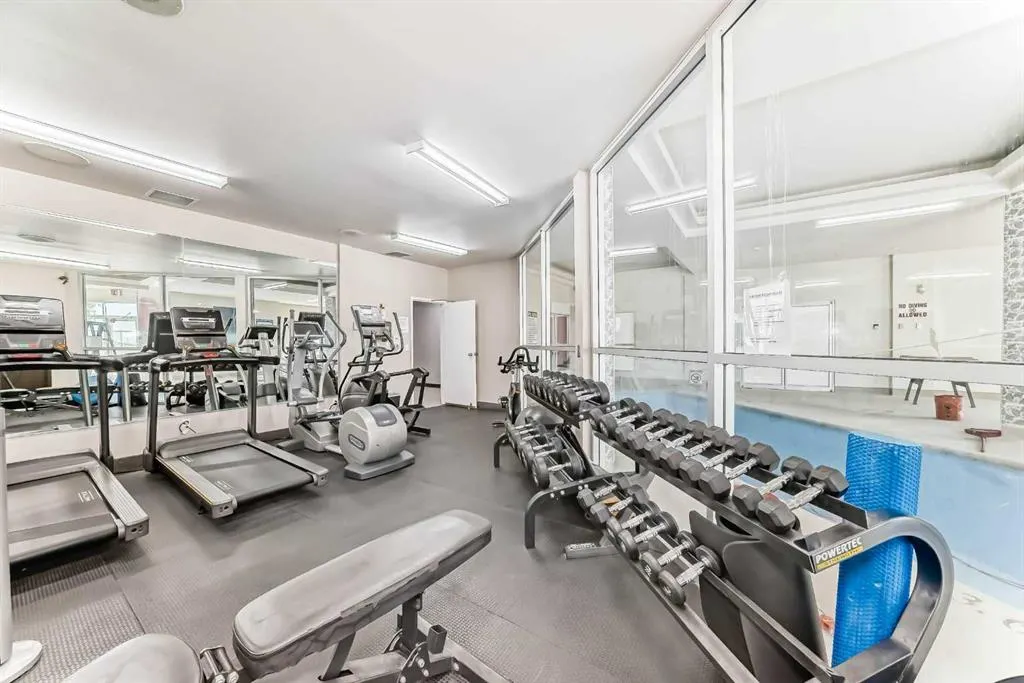 203 Village Terrace SW, #10