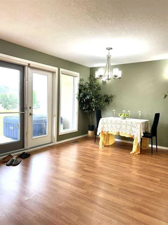 410 Canyon Boulevard W, #B