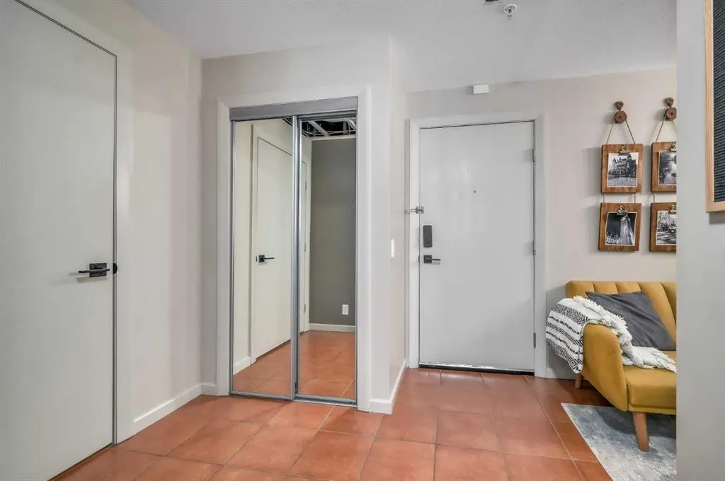 1410 1 Street SE, #1204