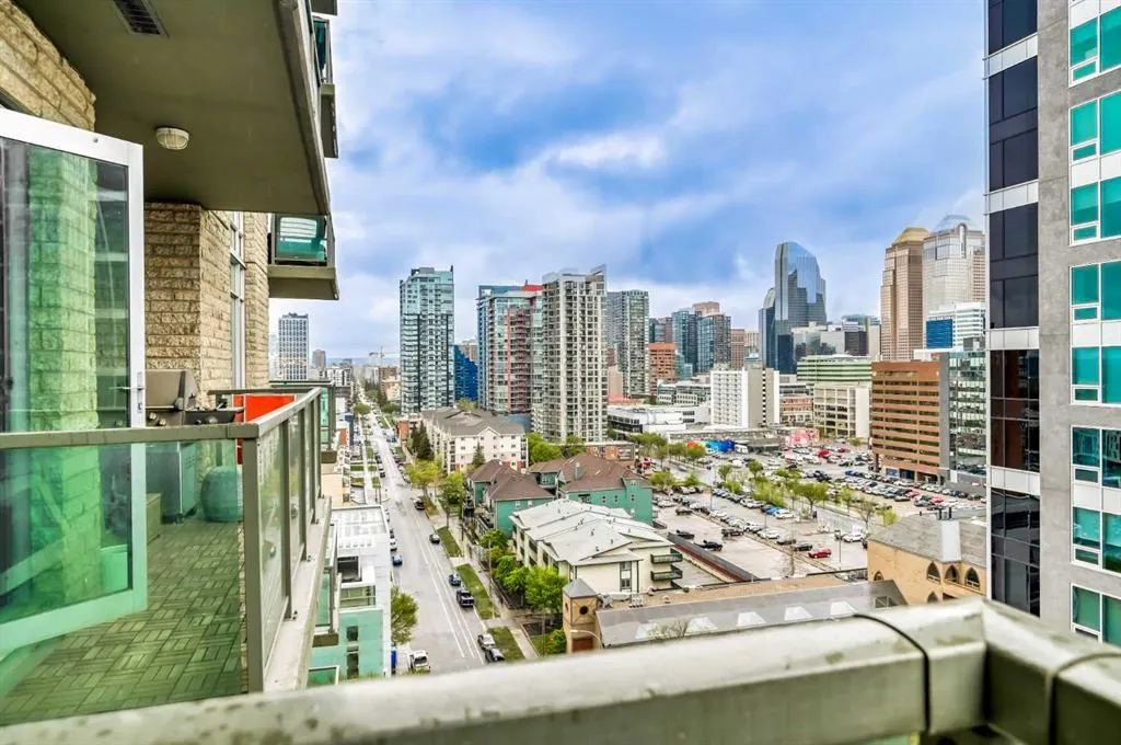 1410 1 Street SE, #1204