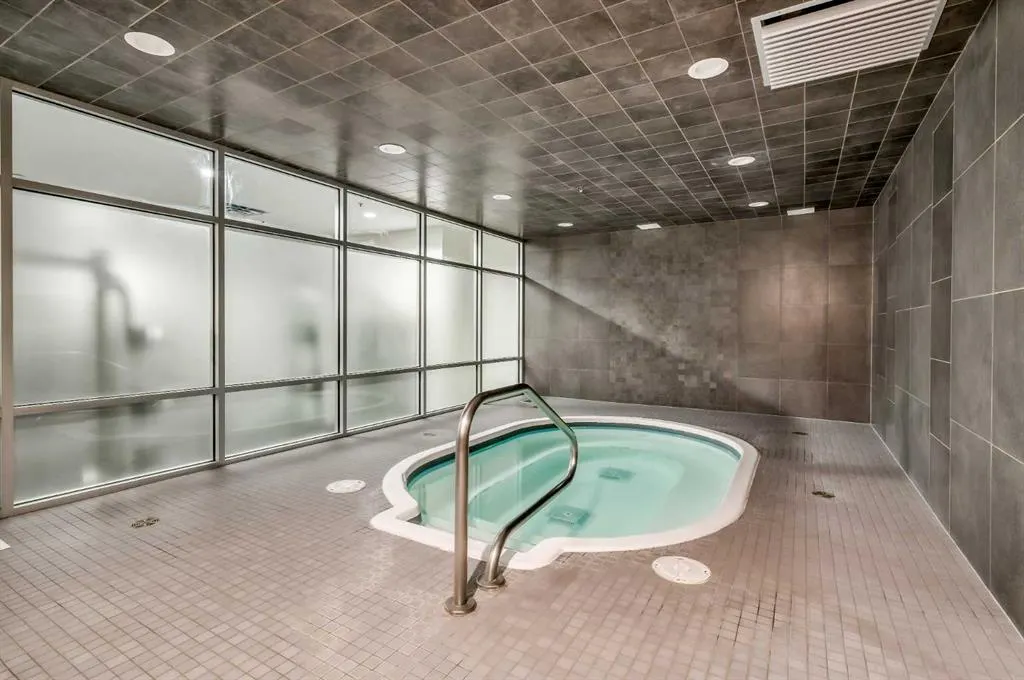 1410 1 Street SE, #1204