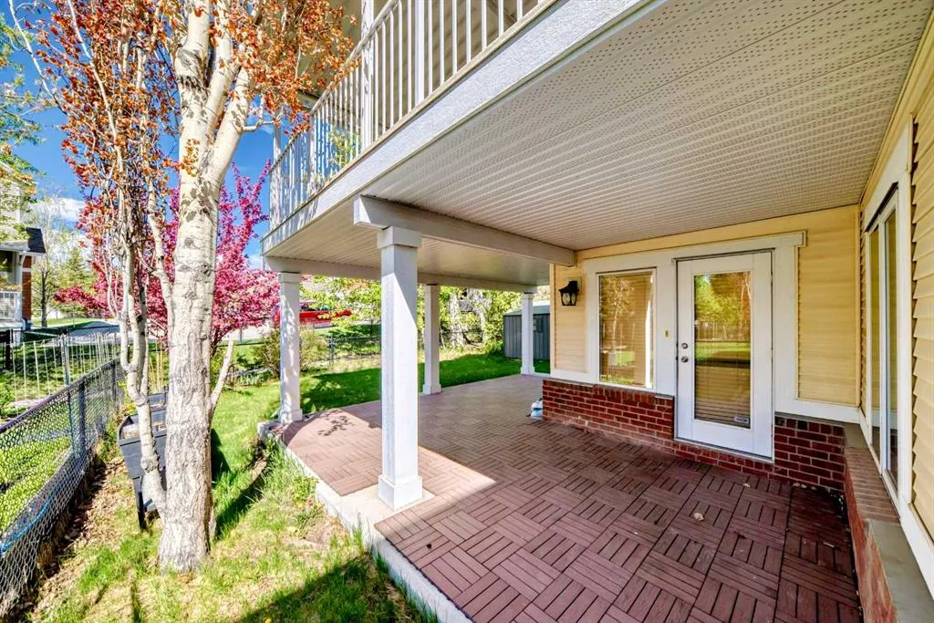 327 Discovery Place SW