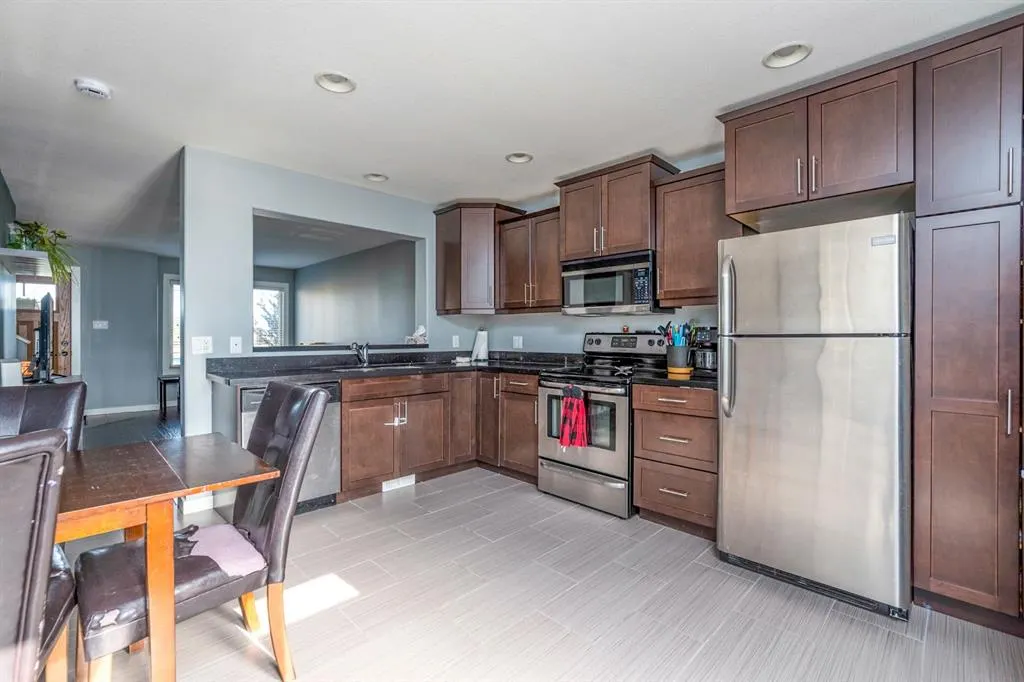 4118 41 Avenue, #4